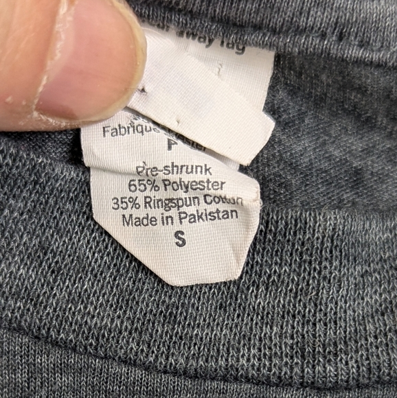 The Maine Concert T-Shirt Featuring a Skull in Front Grey Size Small - Picture 2 of 5